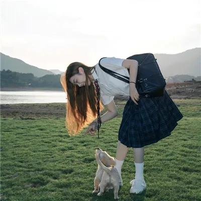 姐妹狂欢行